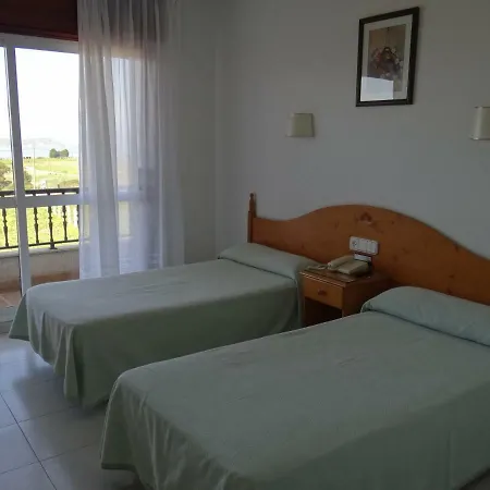 Ardora Hotel 2*